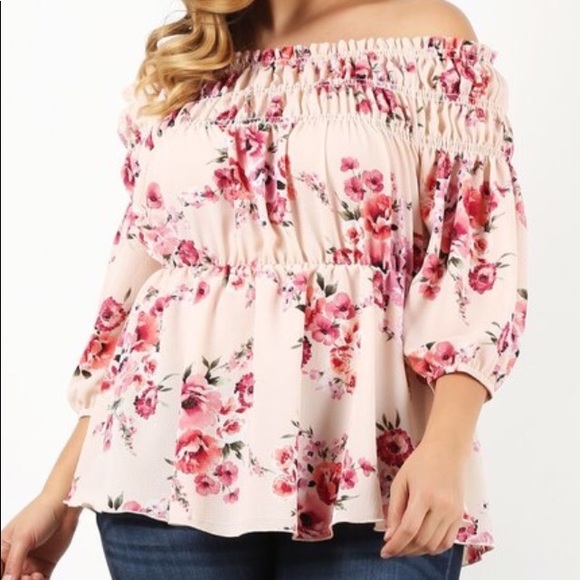 Tops - Floral peplum top